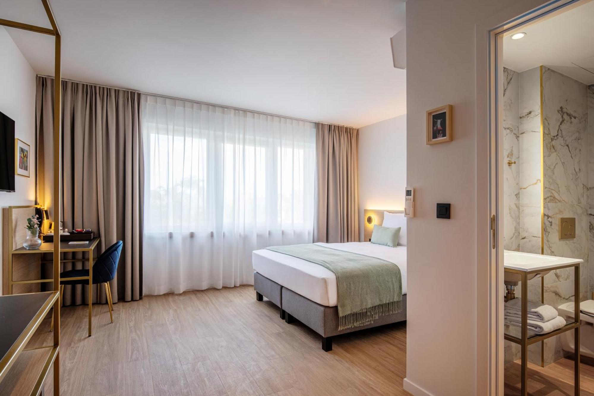 Hotel Jill Brussels 4*