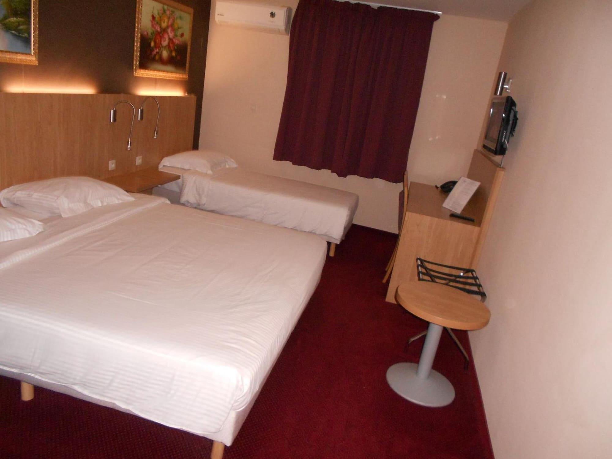 Jill Brussels Hotel 4*